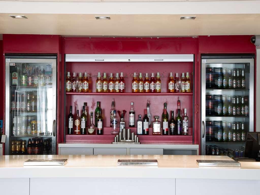 Premier Inn Worthing Seafront 餐厅 照片