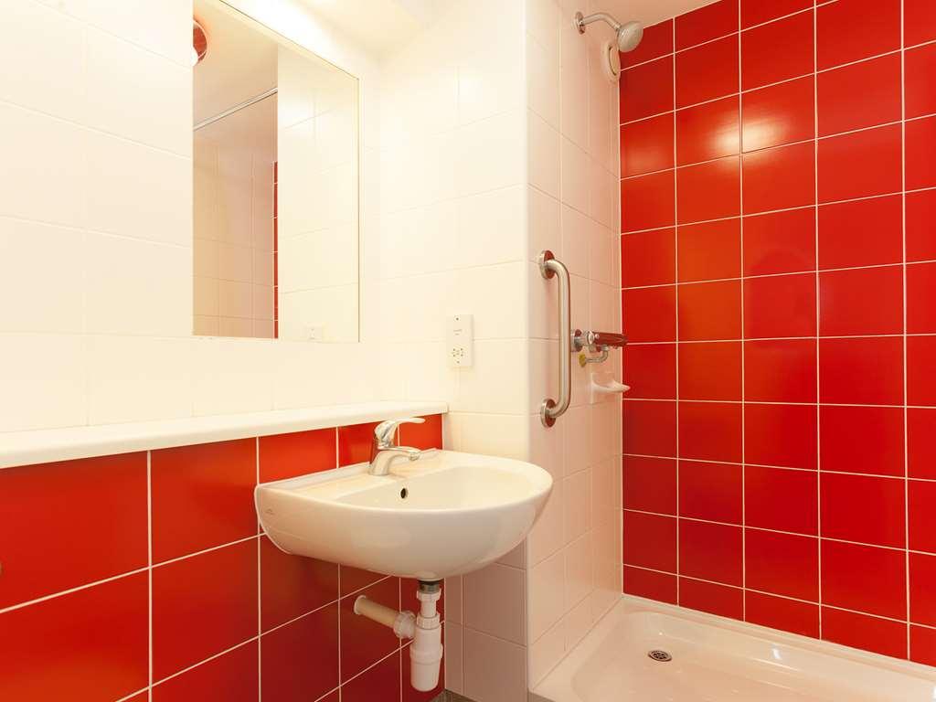 Premier Inn Worthing Seafront 客房 照片