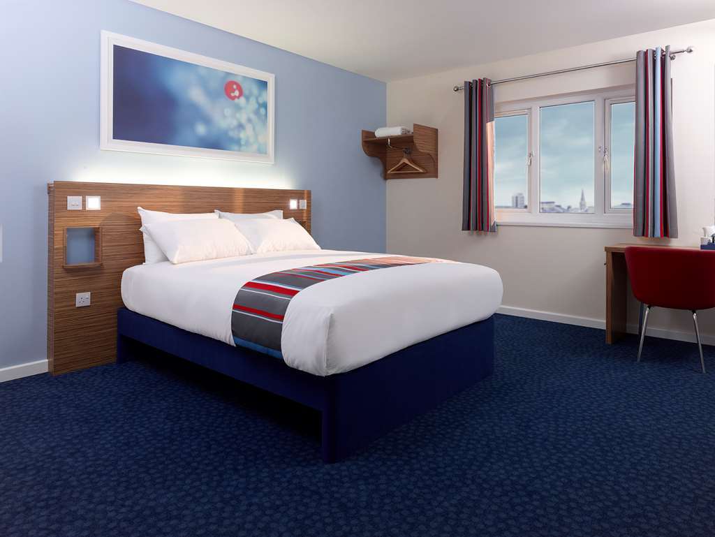 Premier Inn Worthing Seafront 客房 照片
