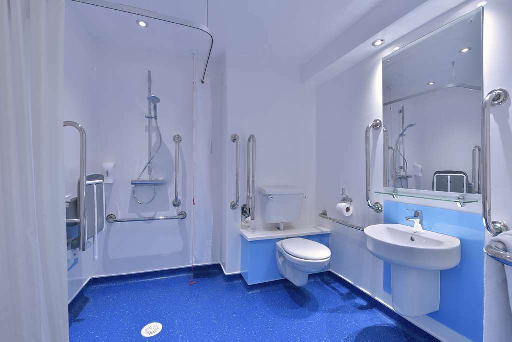 Premier Inn Worthing Seafront 客房 照片