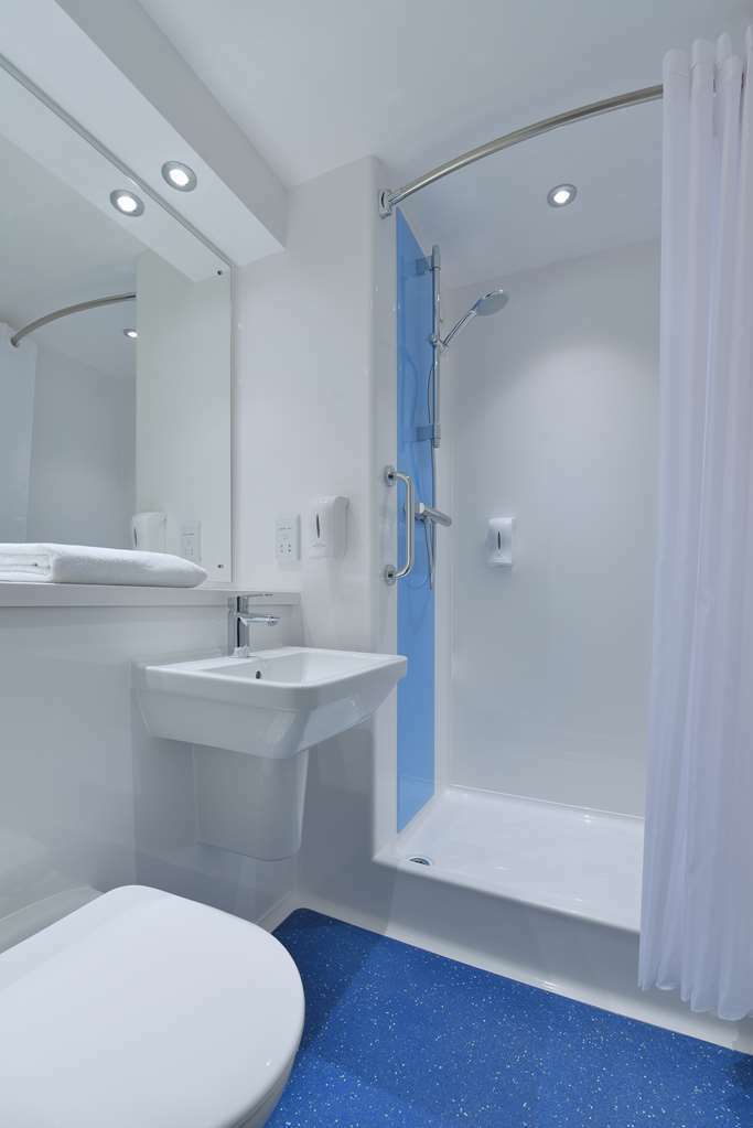 Premier Inn Worthing Seafront 客房 照片